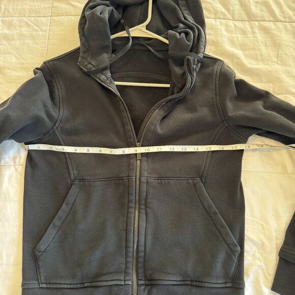 Lululemon Press Pause Jacket - Picture 6 of 8